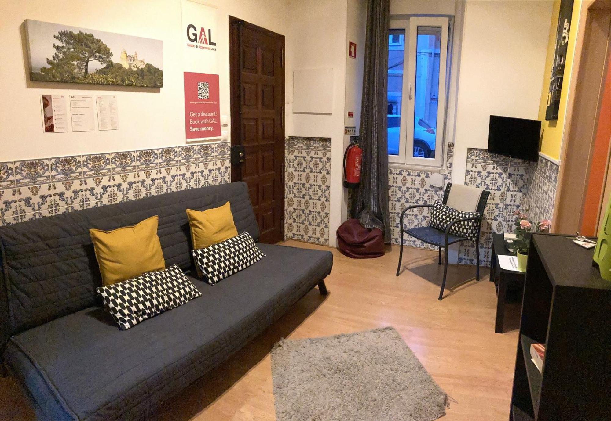Lisbon T2 Apartment In Typical Villa In Sapadores Lisboa Εξωτερικό φωτογραφία